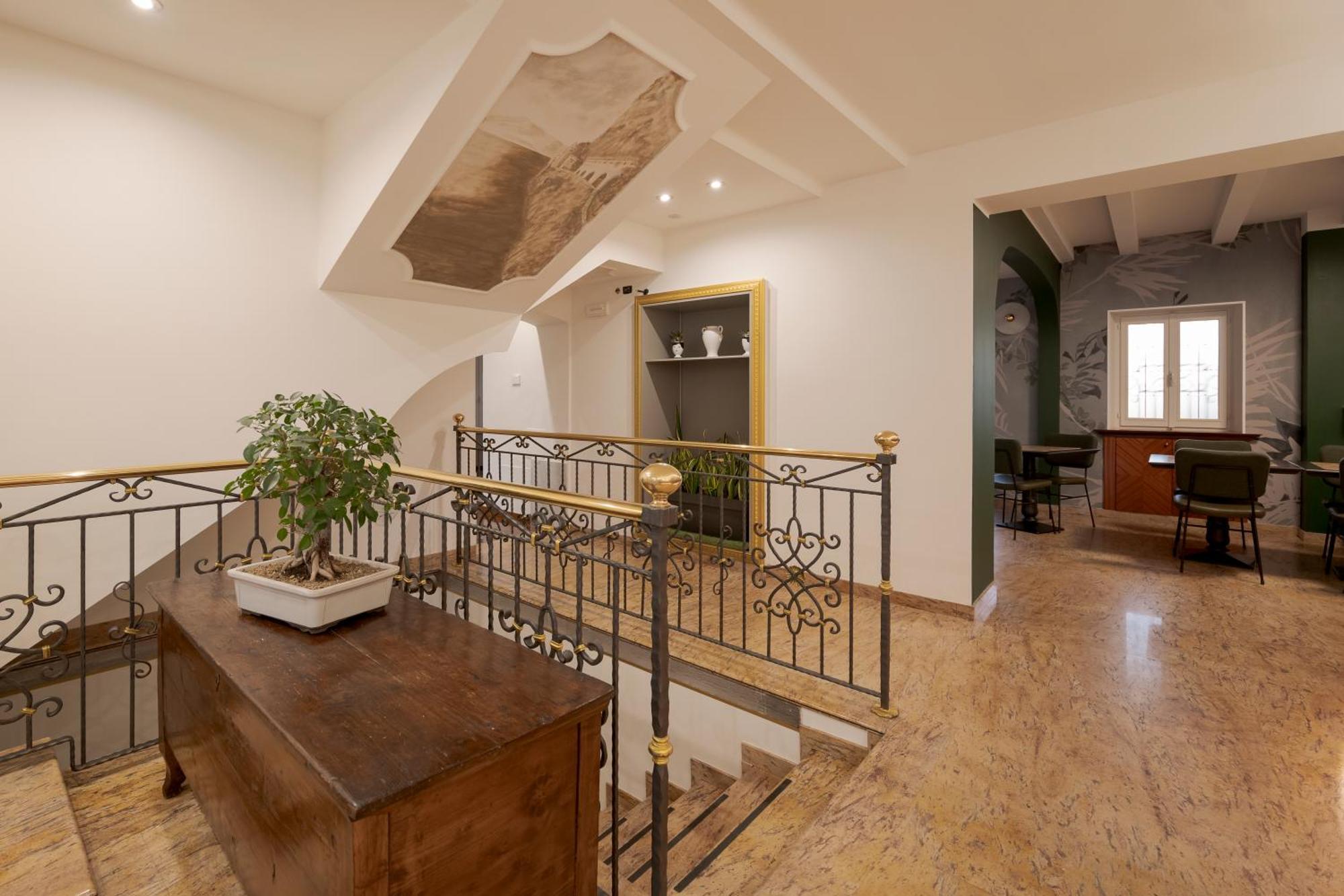 Hotel Ungheria Varese 1946 Екстериор снимка