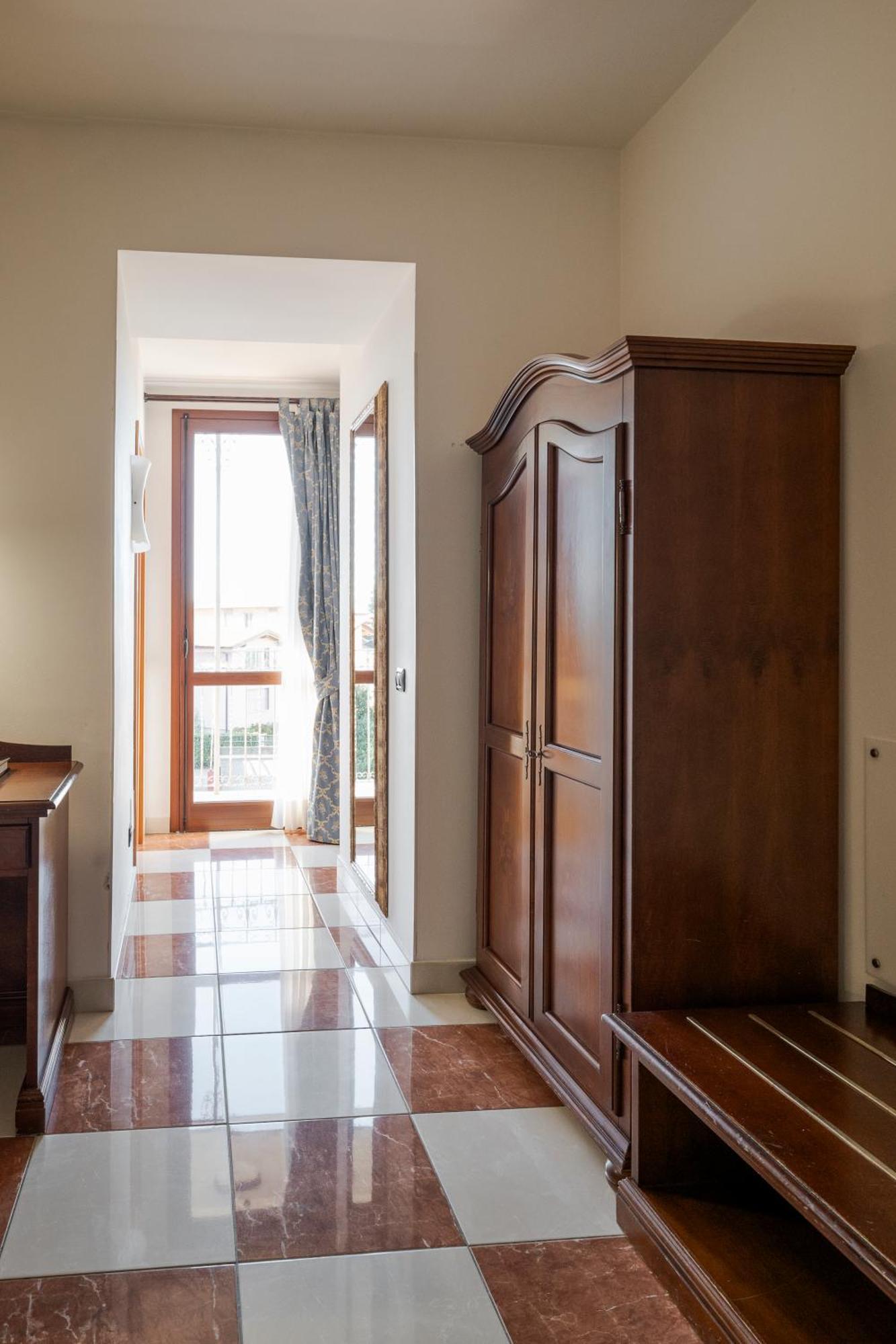 Hotel Ungheria Varese 1946 Екстериор снимка